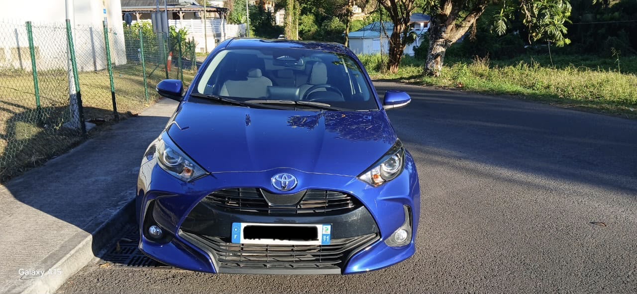 TOYOTA YARIS HYBRID