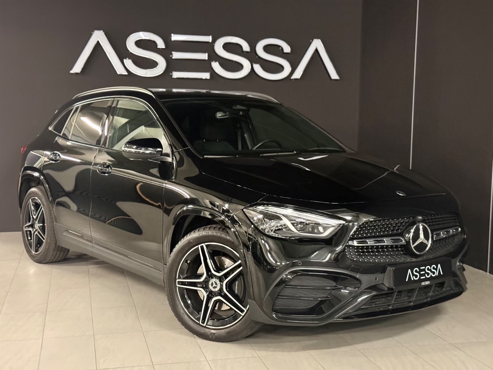 MERCEDES-BENZ GLA 200— AMG LINE ( H247)