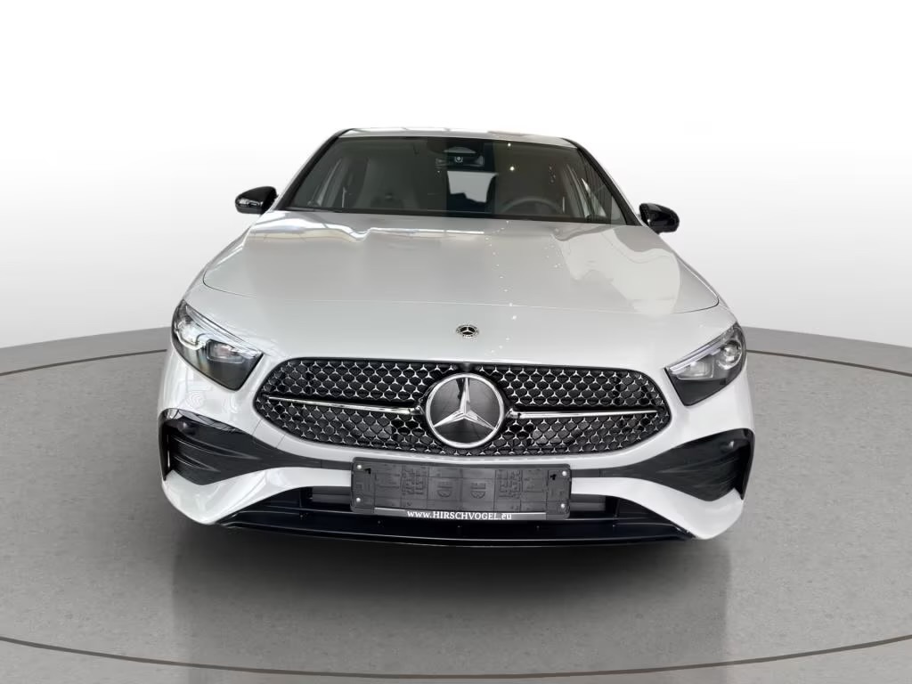 MERCEDES-BENZ CLASSE A 200d — AMG LINE ADVANCED PLUS