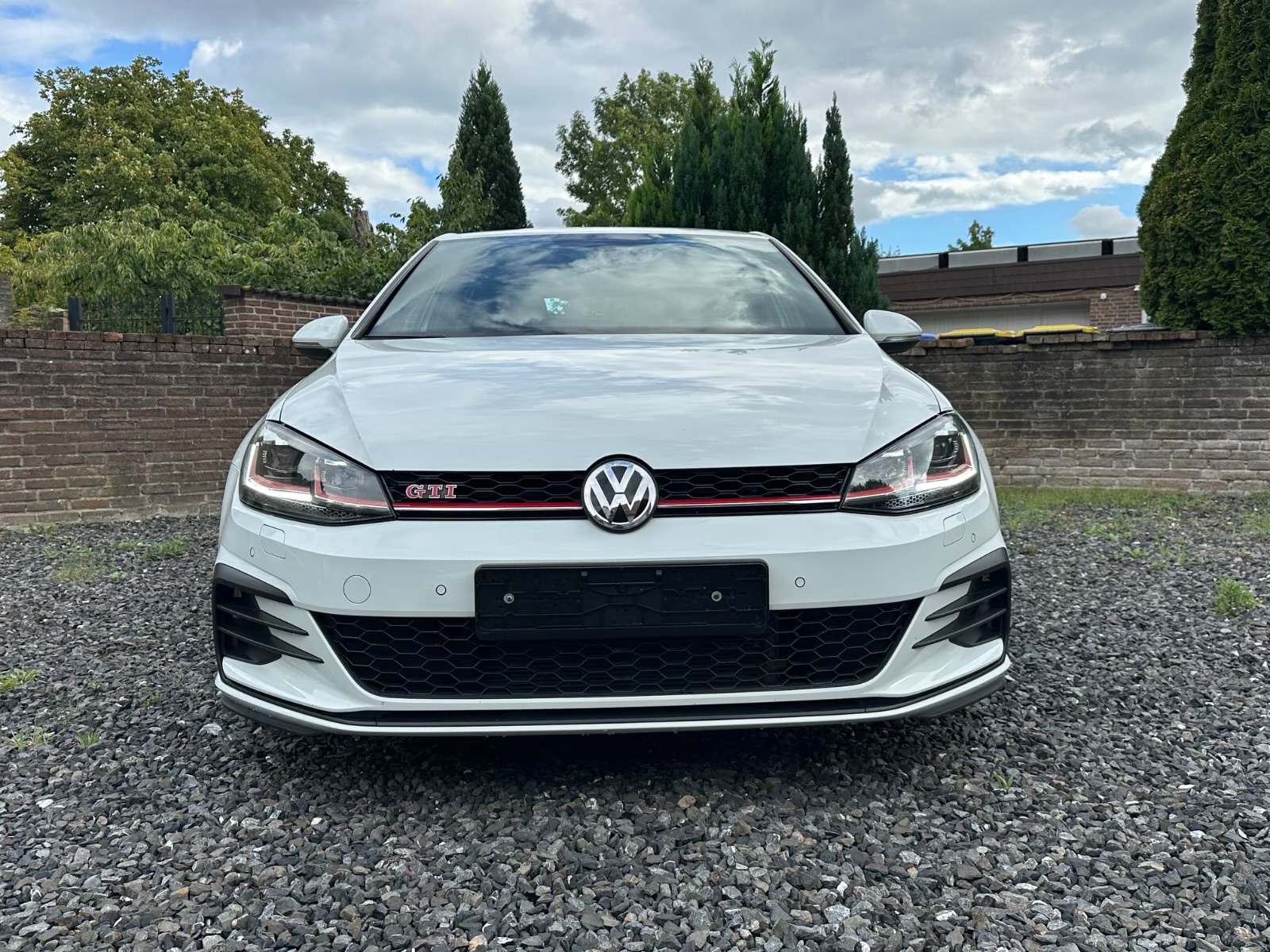 VOLKSWAGEN GOLF 7.5 GTI PERFORMANCE